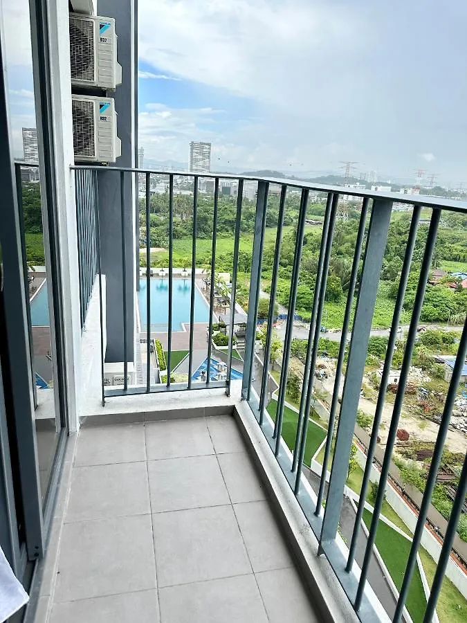 Stay 3B2R Meritus Residensi Perai Apartment