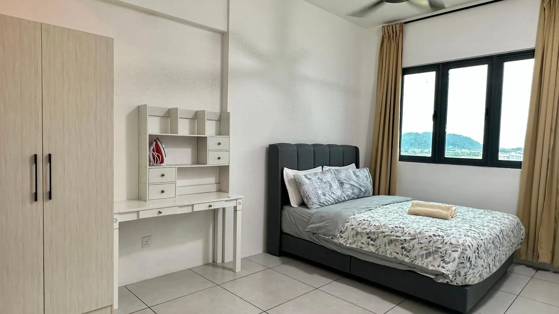 Stay 3B2R Meritus Residensi Perai 0*,  Malaysia